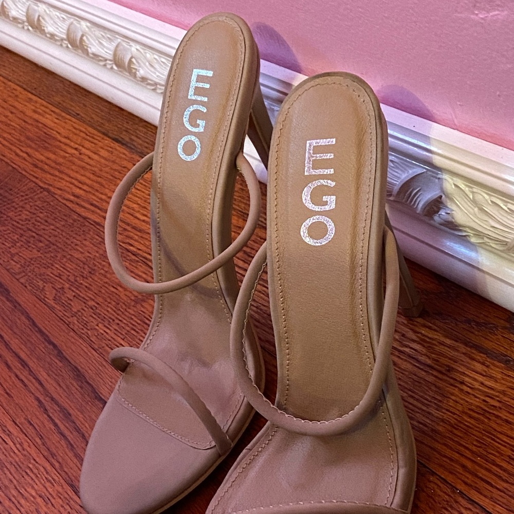 Nude heels